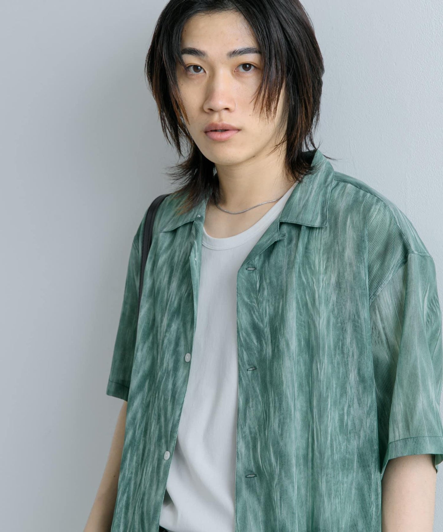 大理石印花開領襯衫