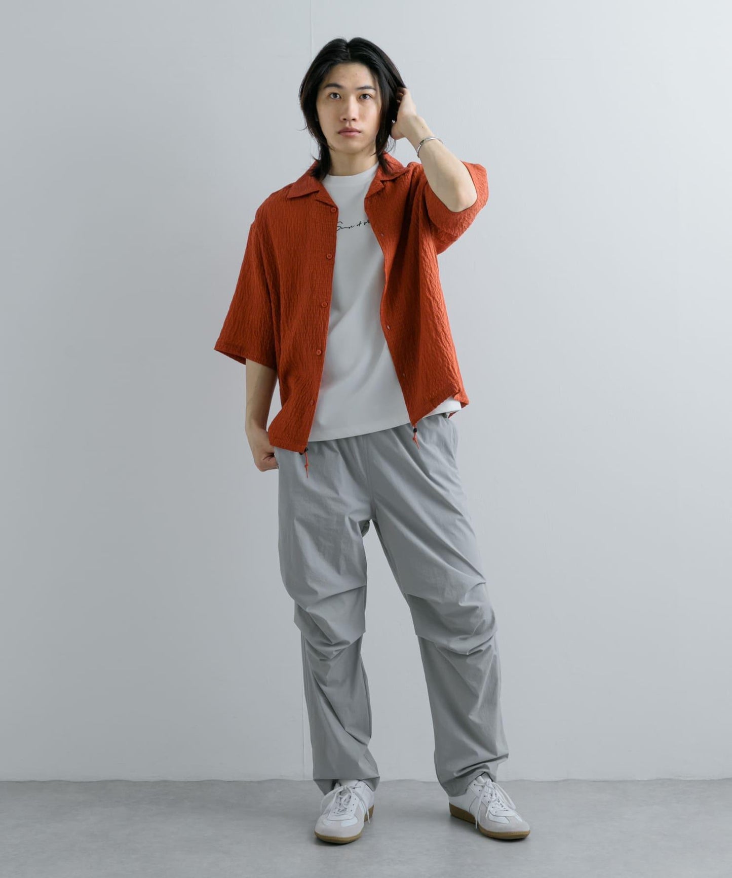 透視蕾絲抽繩開領襯衫