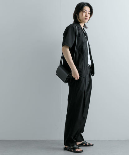 套裝可搭配 『UR TECH DRYLUXE』仿亞麻錐形褲