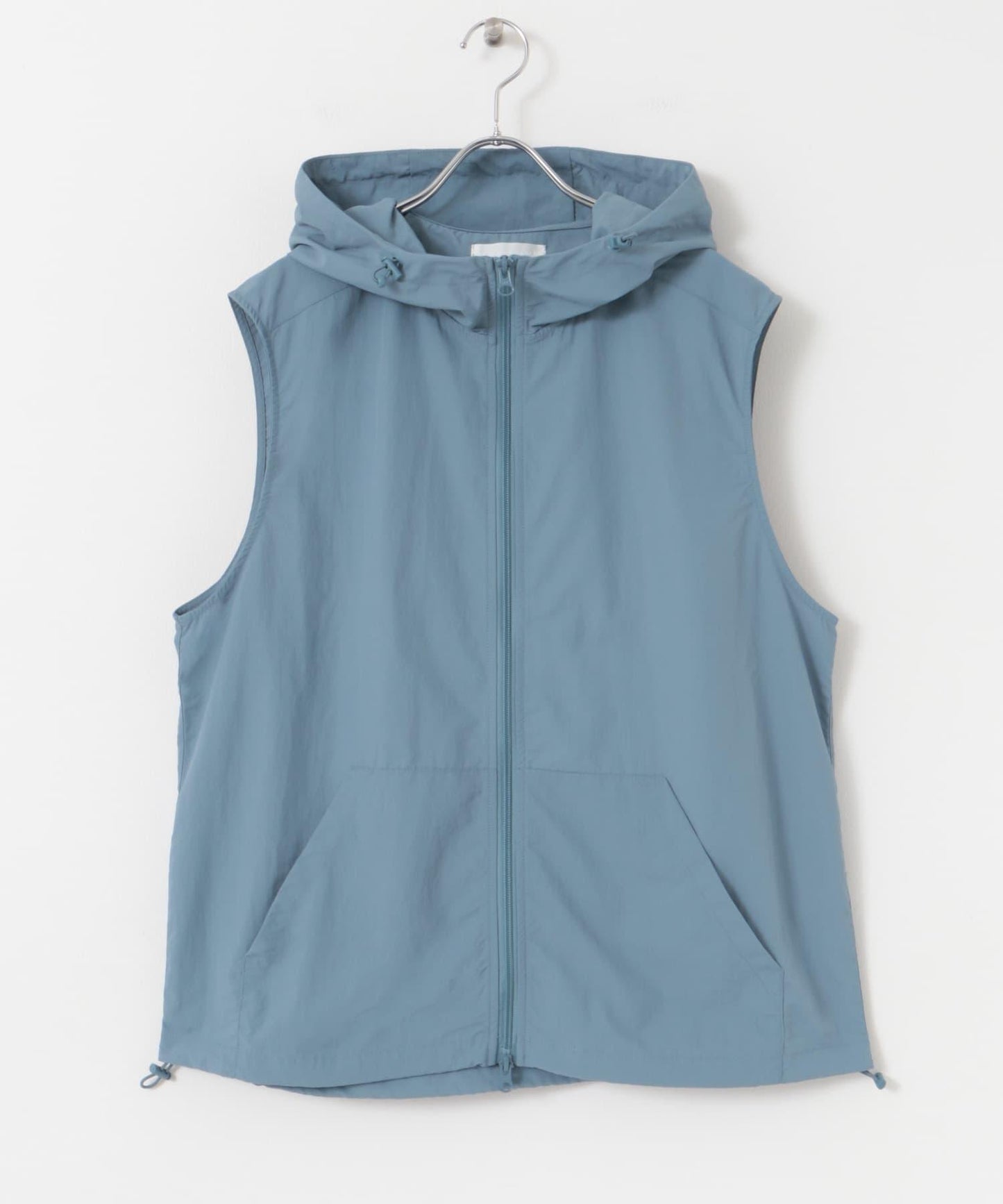 可搭配套裝尼龍連帽運動馬甲