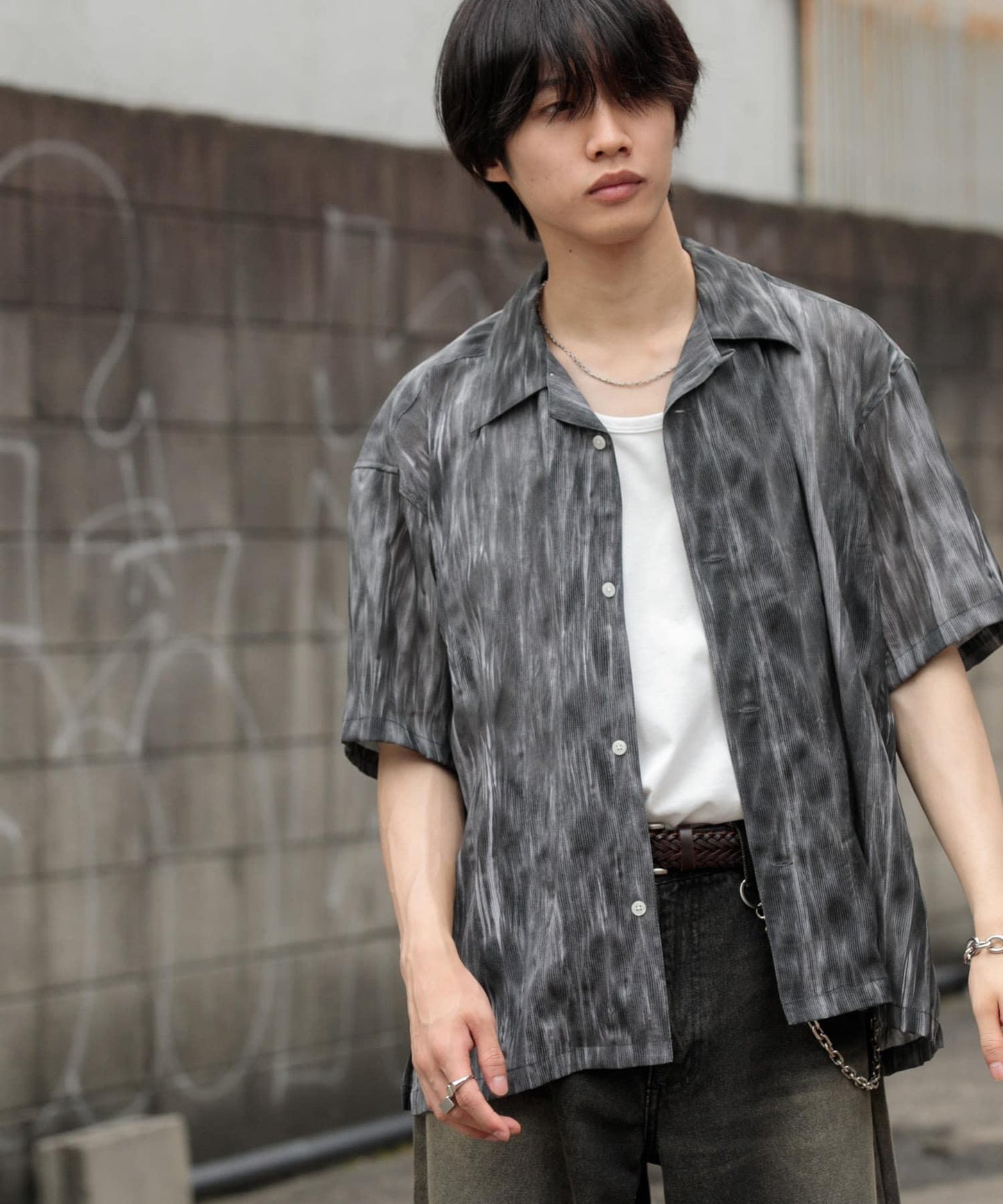 大理石印花開領襯衫