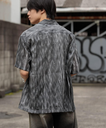 大理石印花開領襯衫