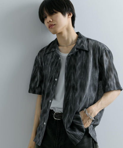 大理石印花開領襯衫