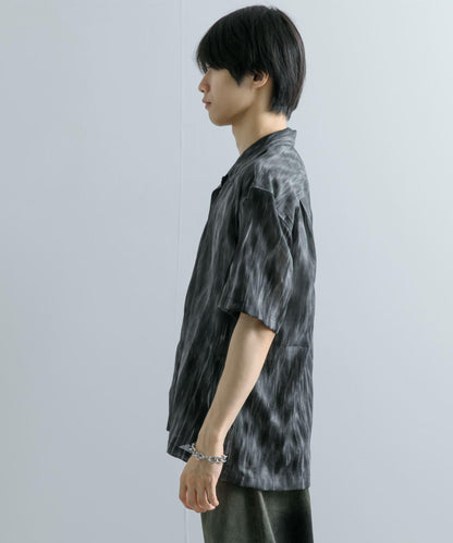 大理石印花開領襯衫