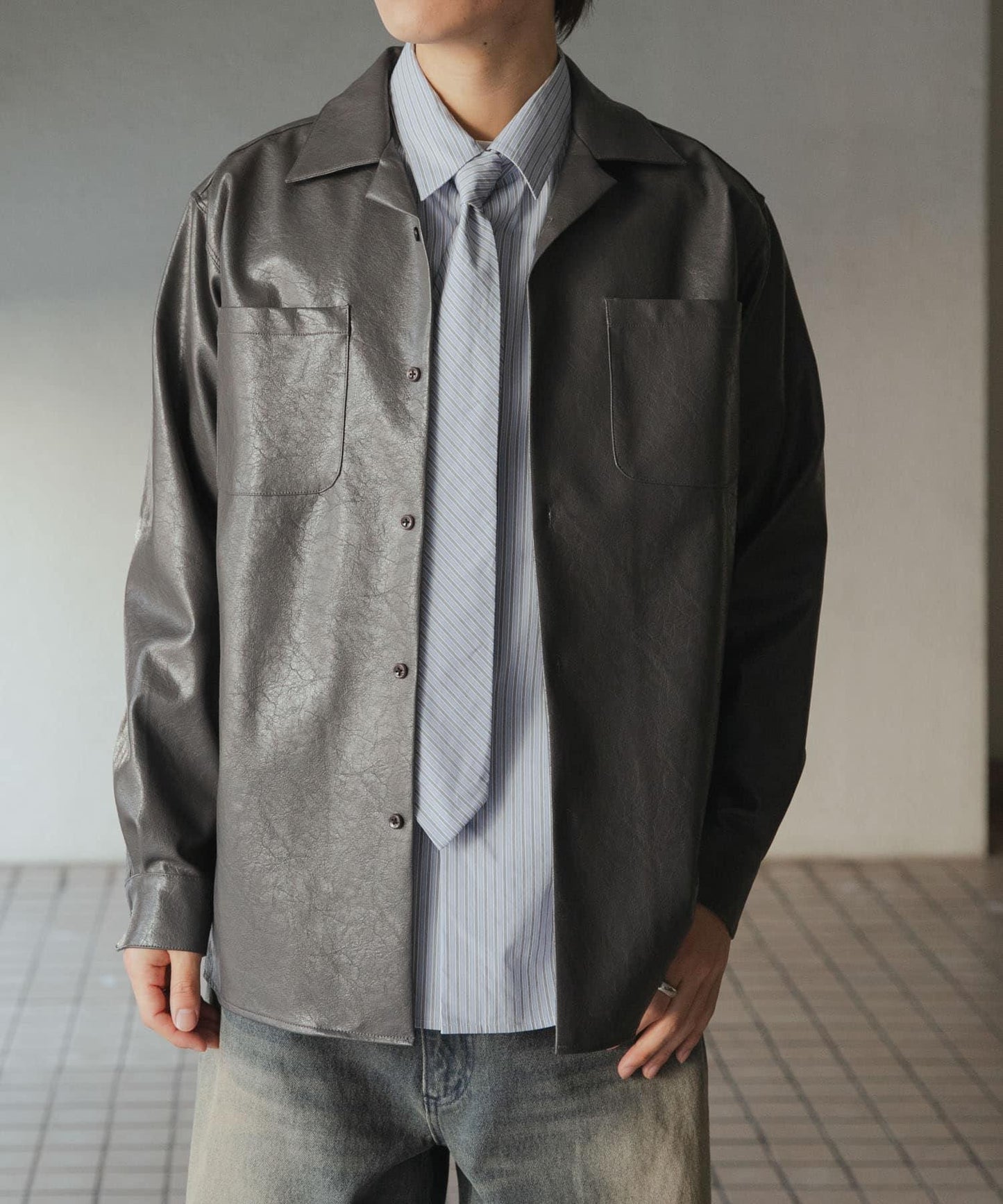 FL開領寬鬆襯衫