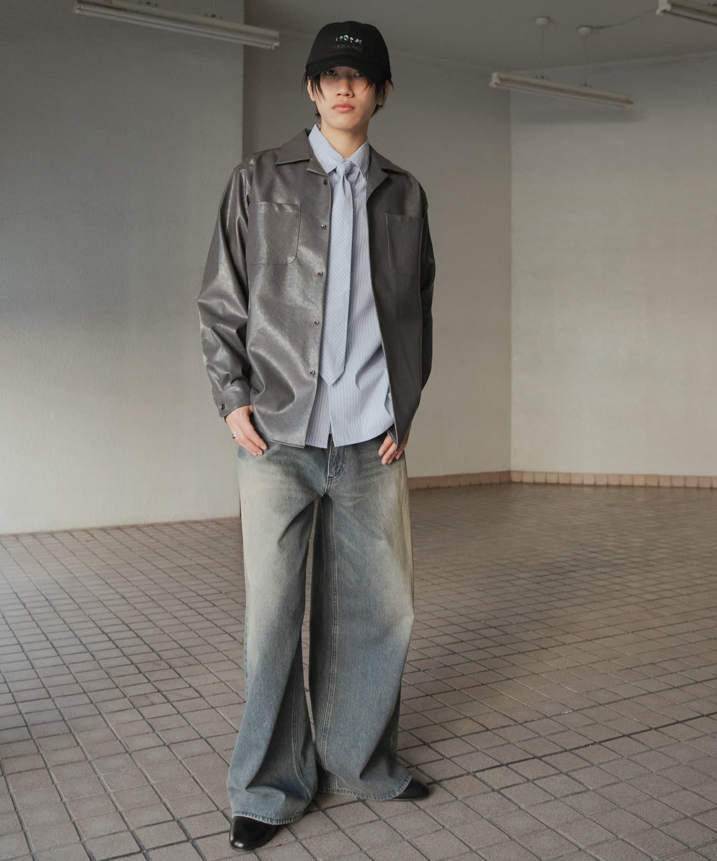 FL開領寬鬆襯衫