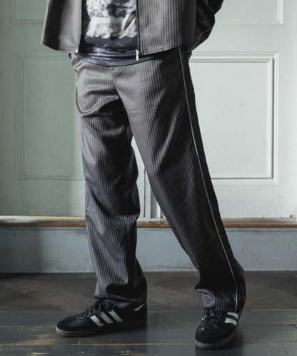 側邊條紋西裝褲