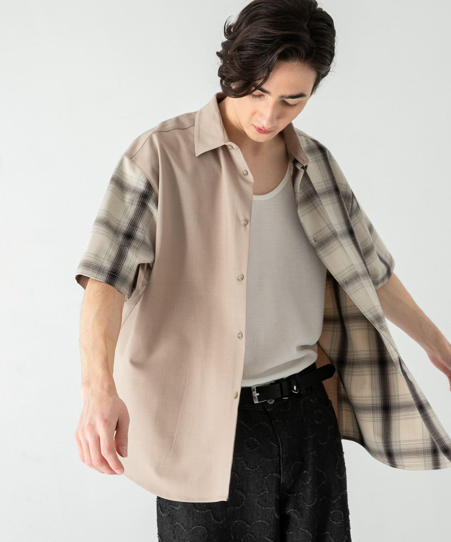 格紋寬鬆襯衫（五分袖）