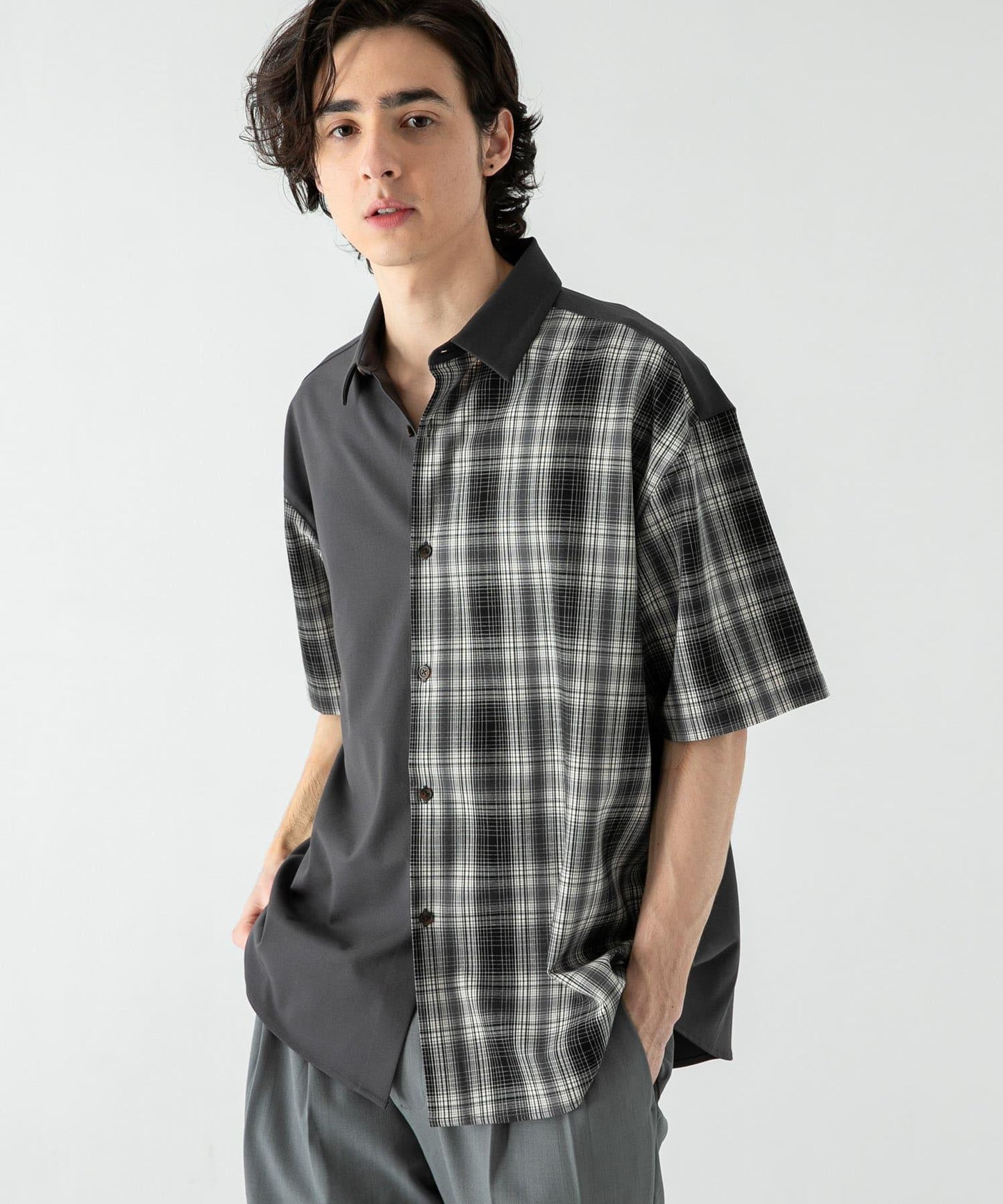 格紋寬鬆襯衫（五分袖）