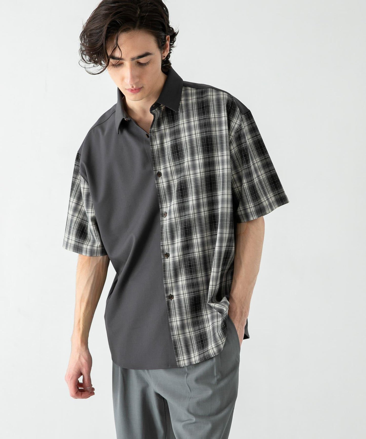 格紋寬鬆襯衫（五分袖）