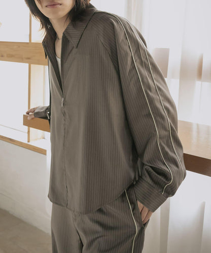 側邊線條拉鍊襯衫