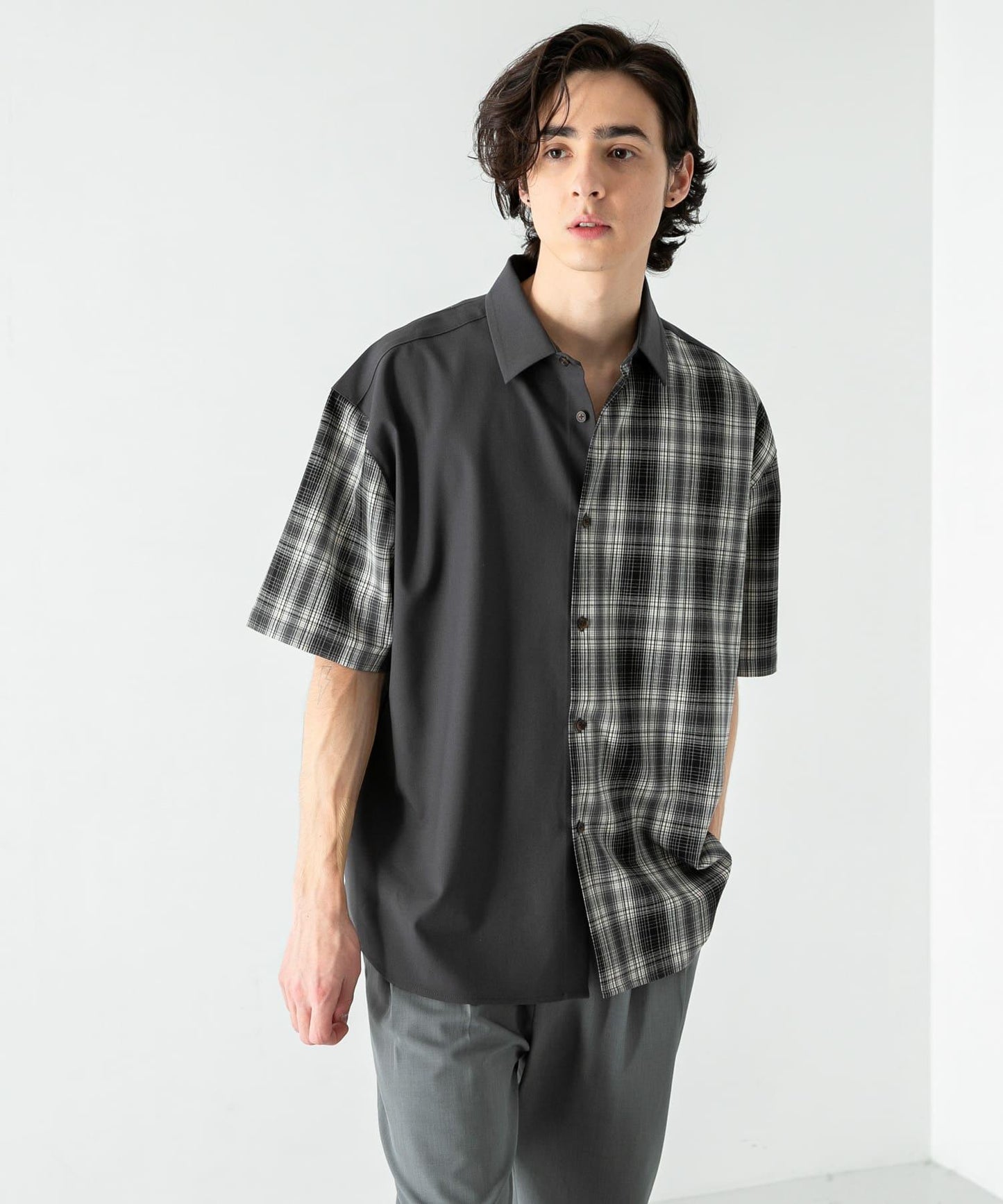 格紋寬鬆襯衫（五分袖）