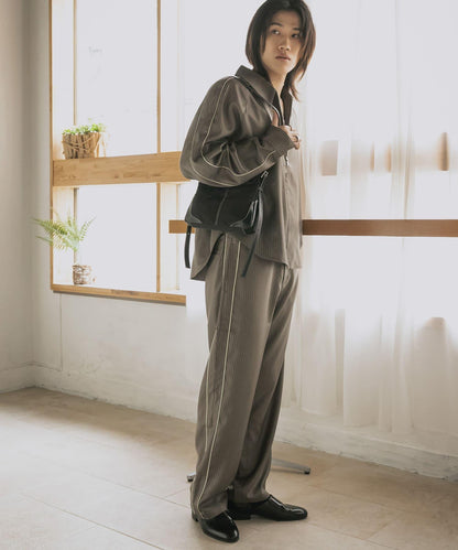 側邊條紋西裝褲