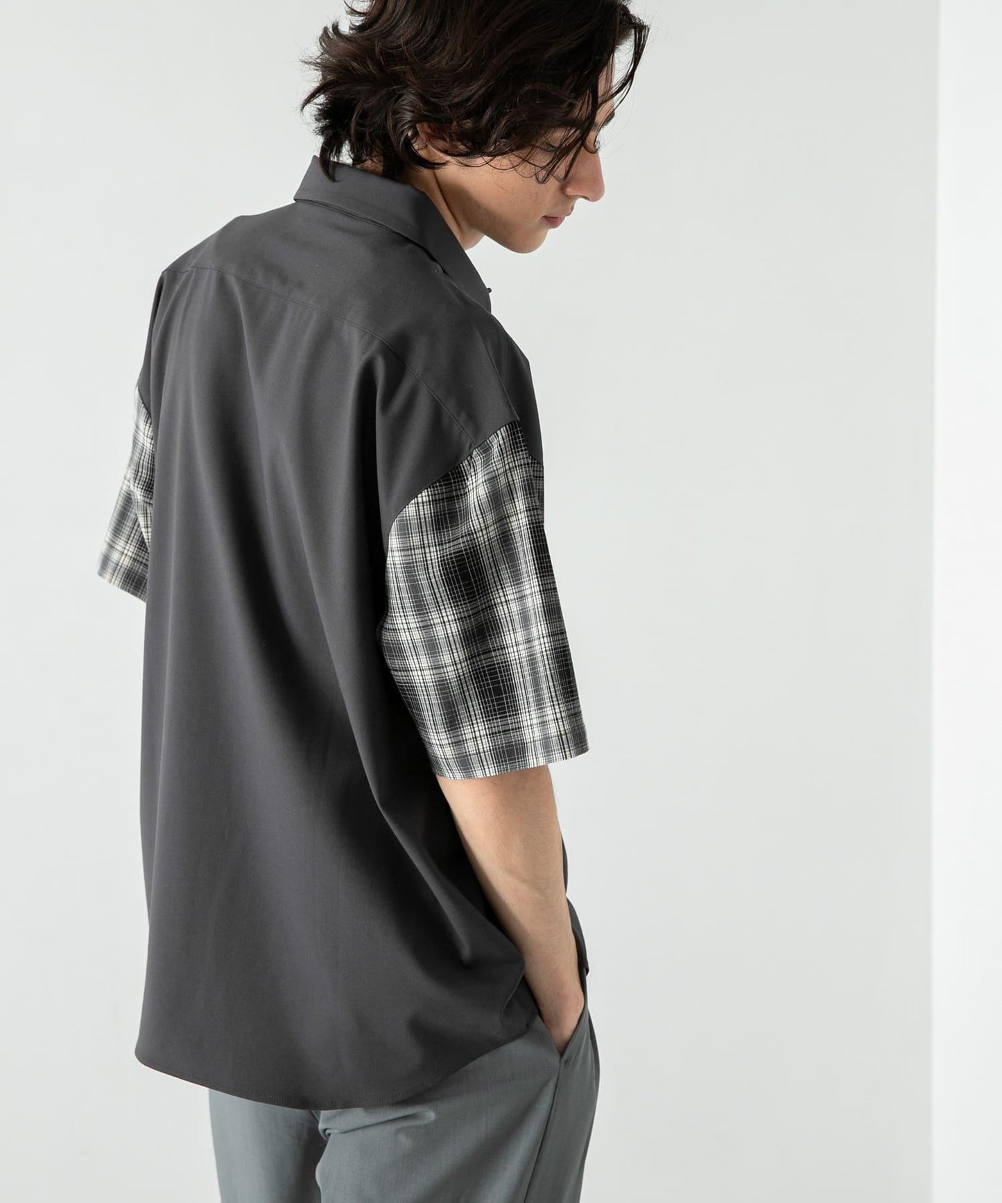 格紋寬鬆襯衫（五分袖）