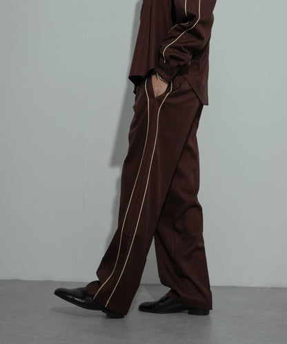 側邊條紋西裝褲