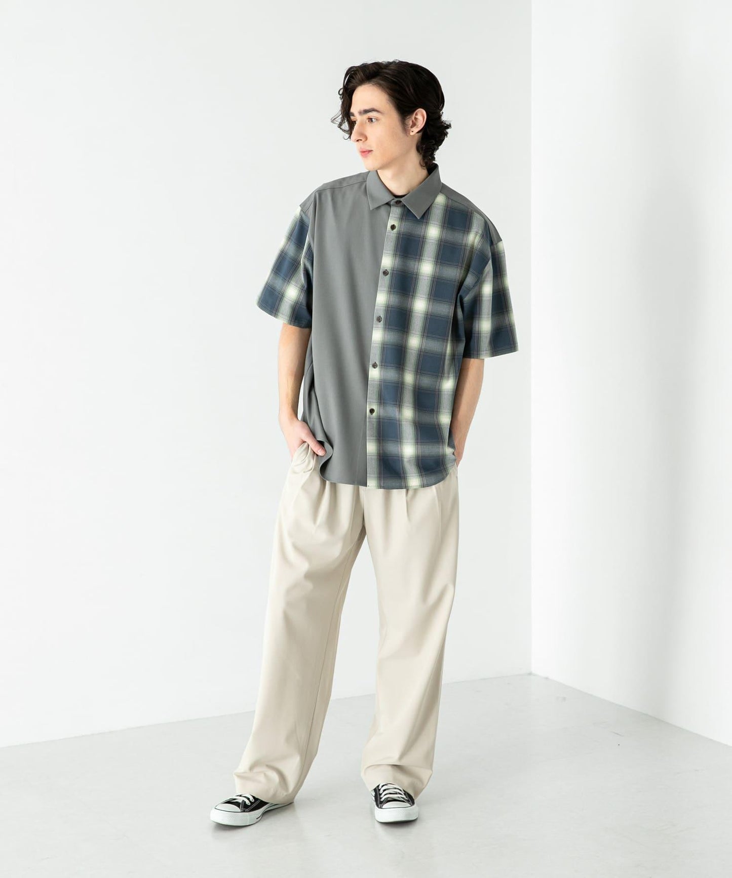 格紋寬鬆襯衫（五分袖）