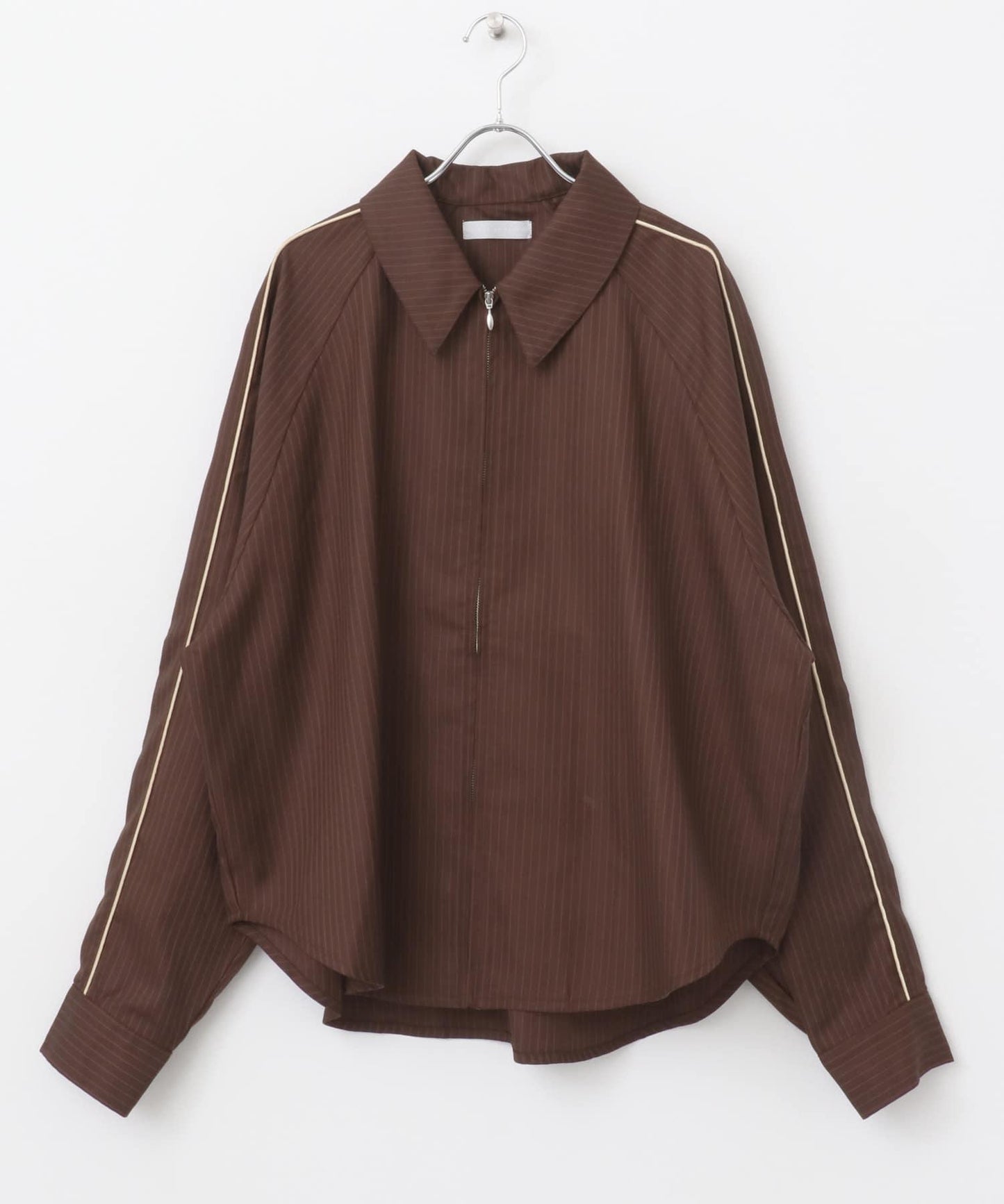 側邊線條拉鍊襯衫