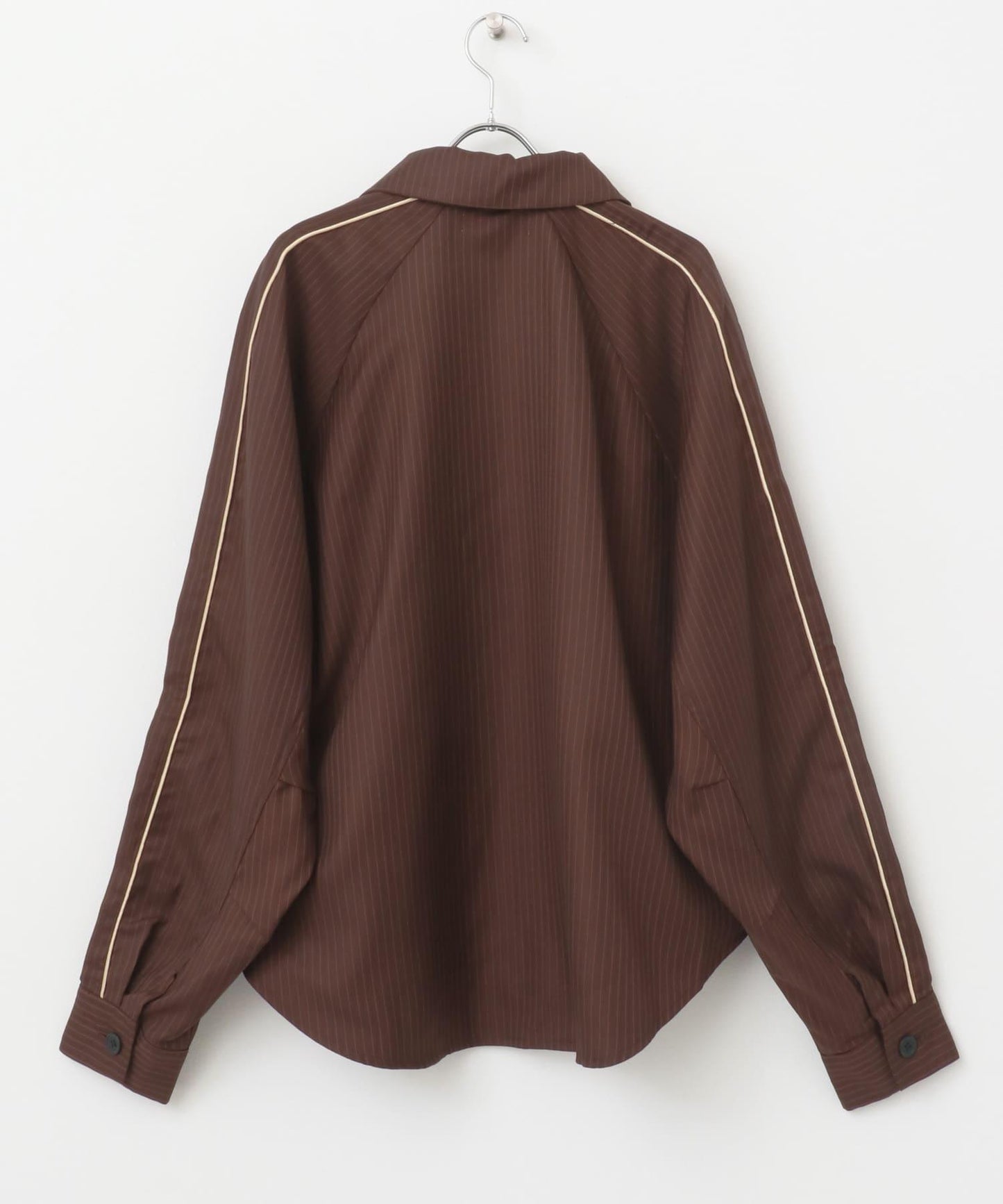 側邊線條拉鍊襯衫