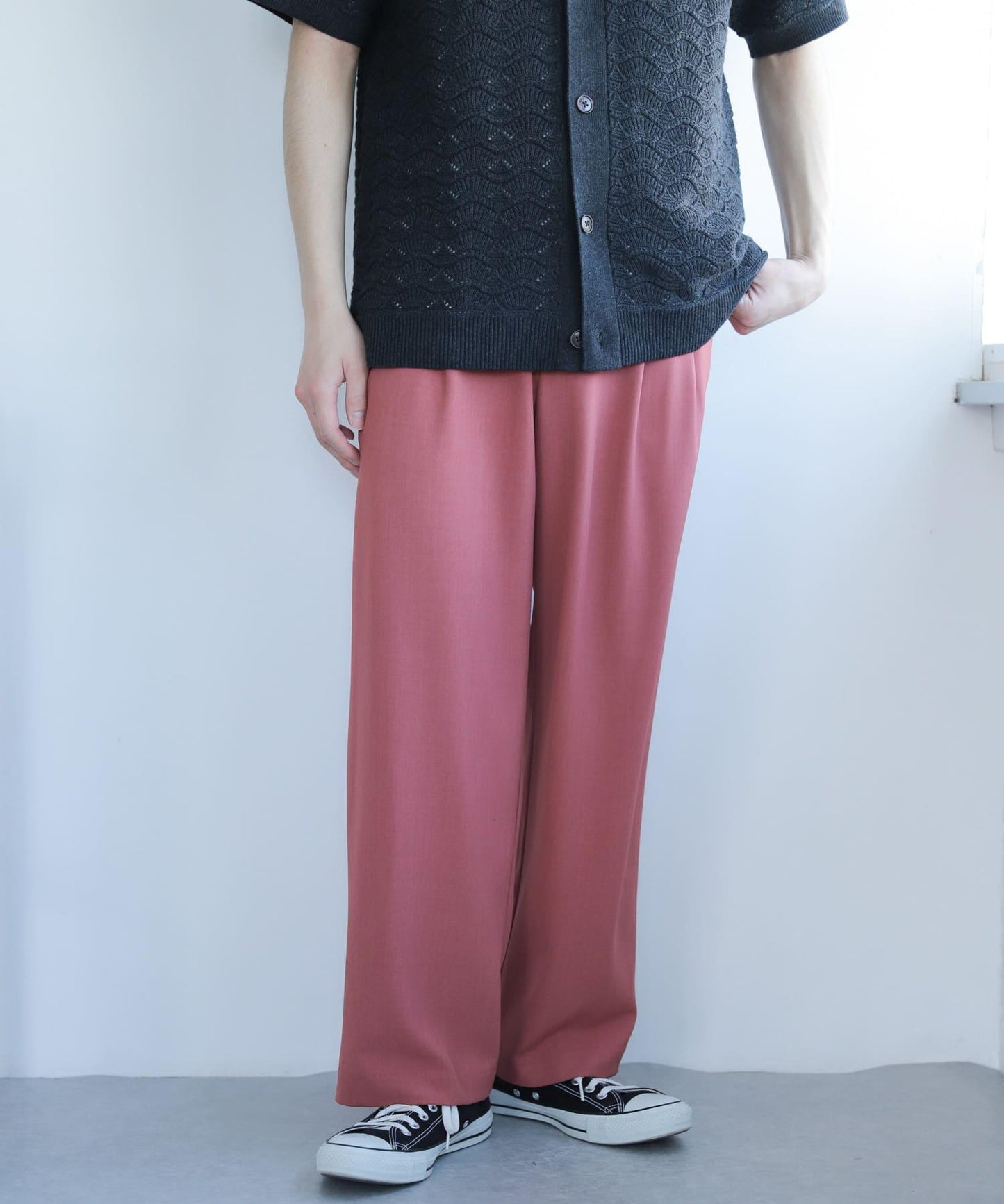 可搭配套裝 易打理雙褶寬鬆西裝褲