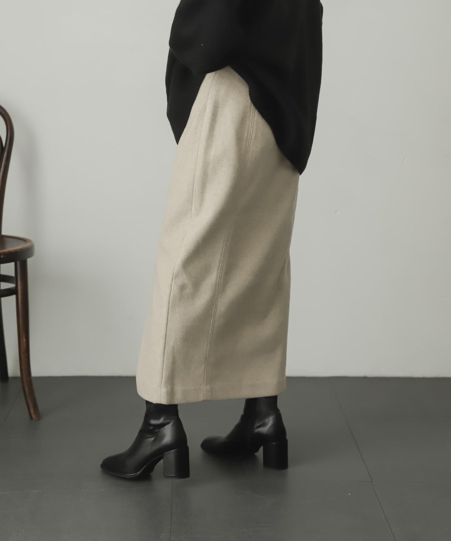 羊毛感針織開叉修身半身裙