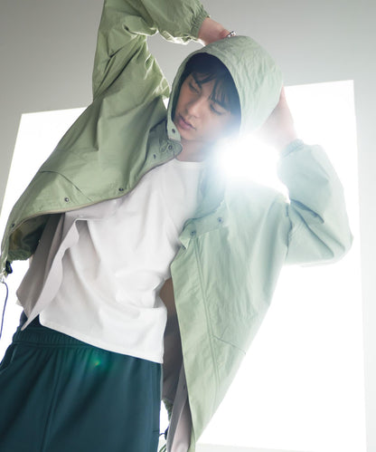 輕薄連帽外套