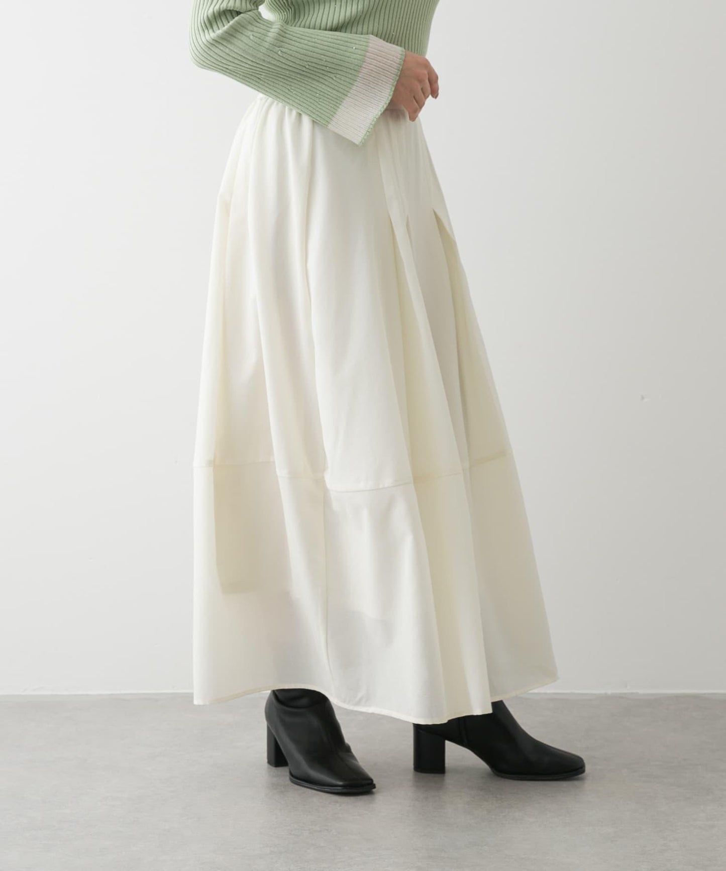 褶皺蓬鬆繭型半身裙