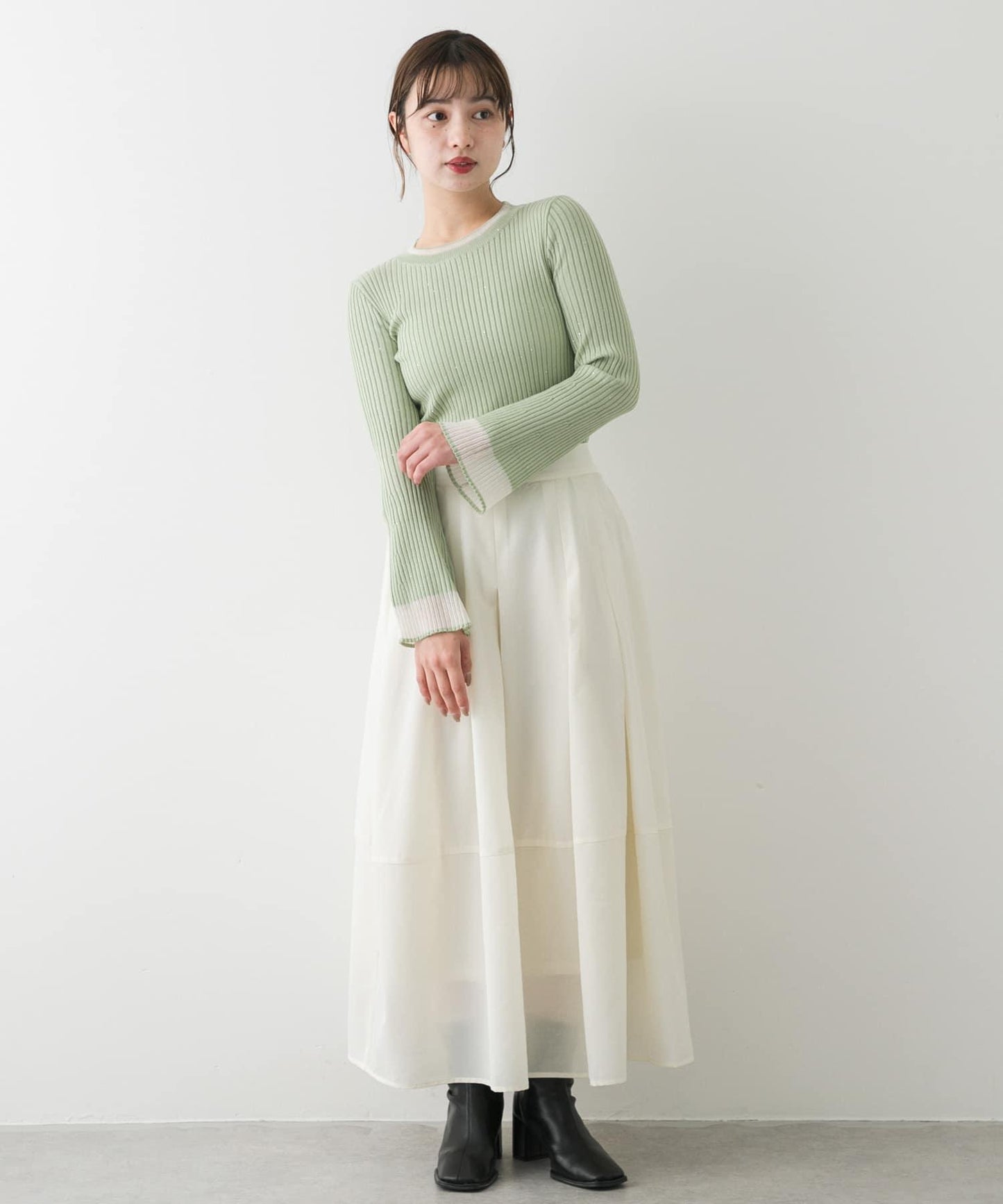 褶皺蓬鬆繭型半身裙