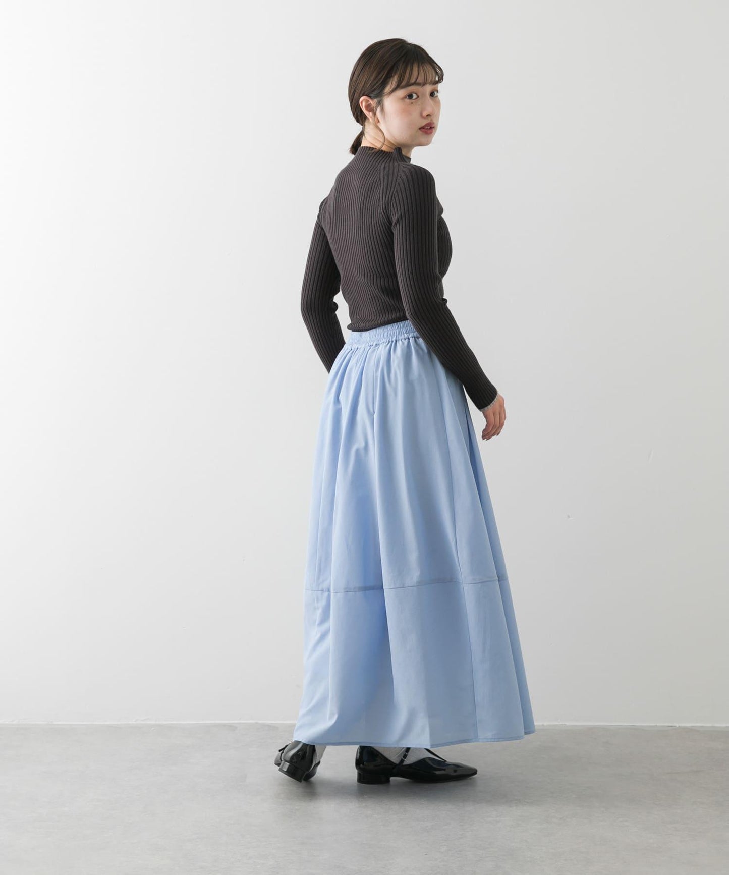 褶皺蓬鬆繭型半身裙