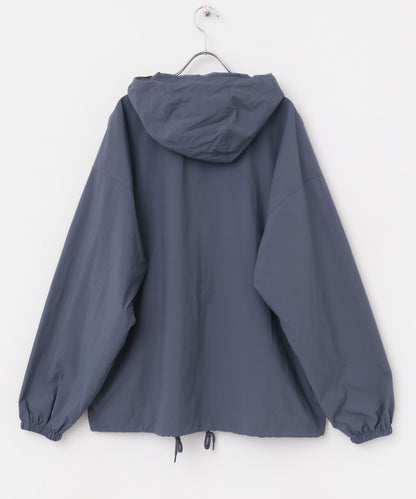 輕薄連帽外套