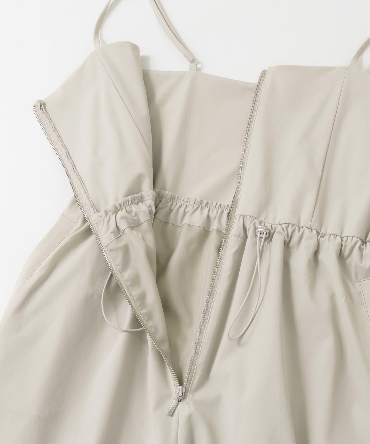 防潑水防紫外線收腰連體褲