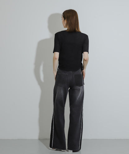 鏤空褶皺上衣（五分袖）