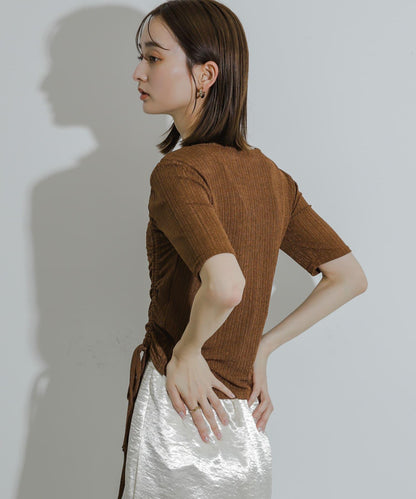 鏤空褶皺上衣（五分袖）
