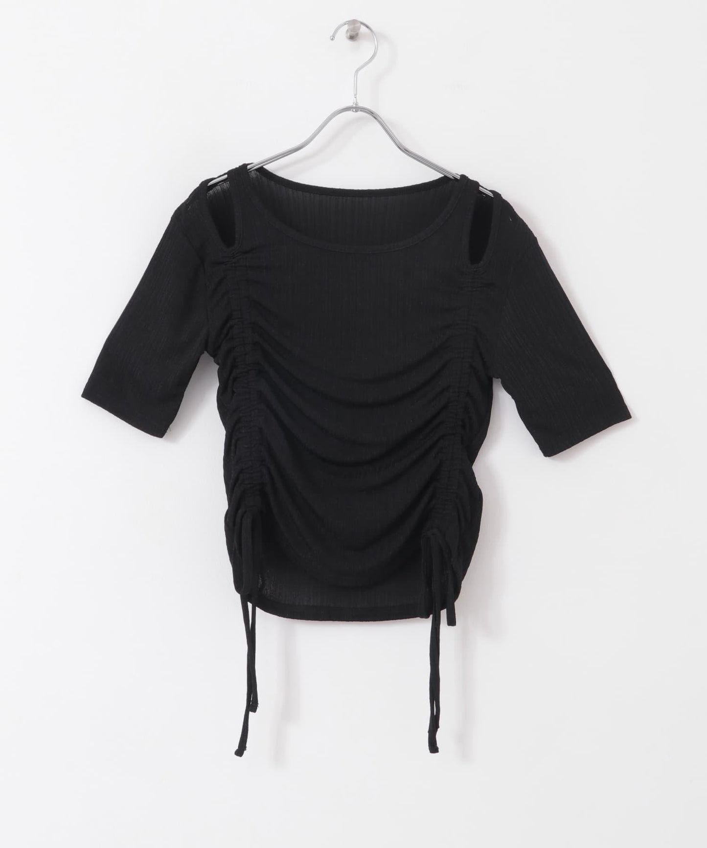 鏤空褶皺上衣（五分袖）