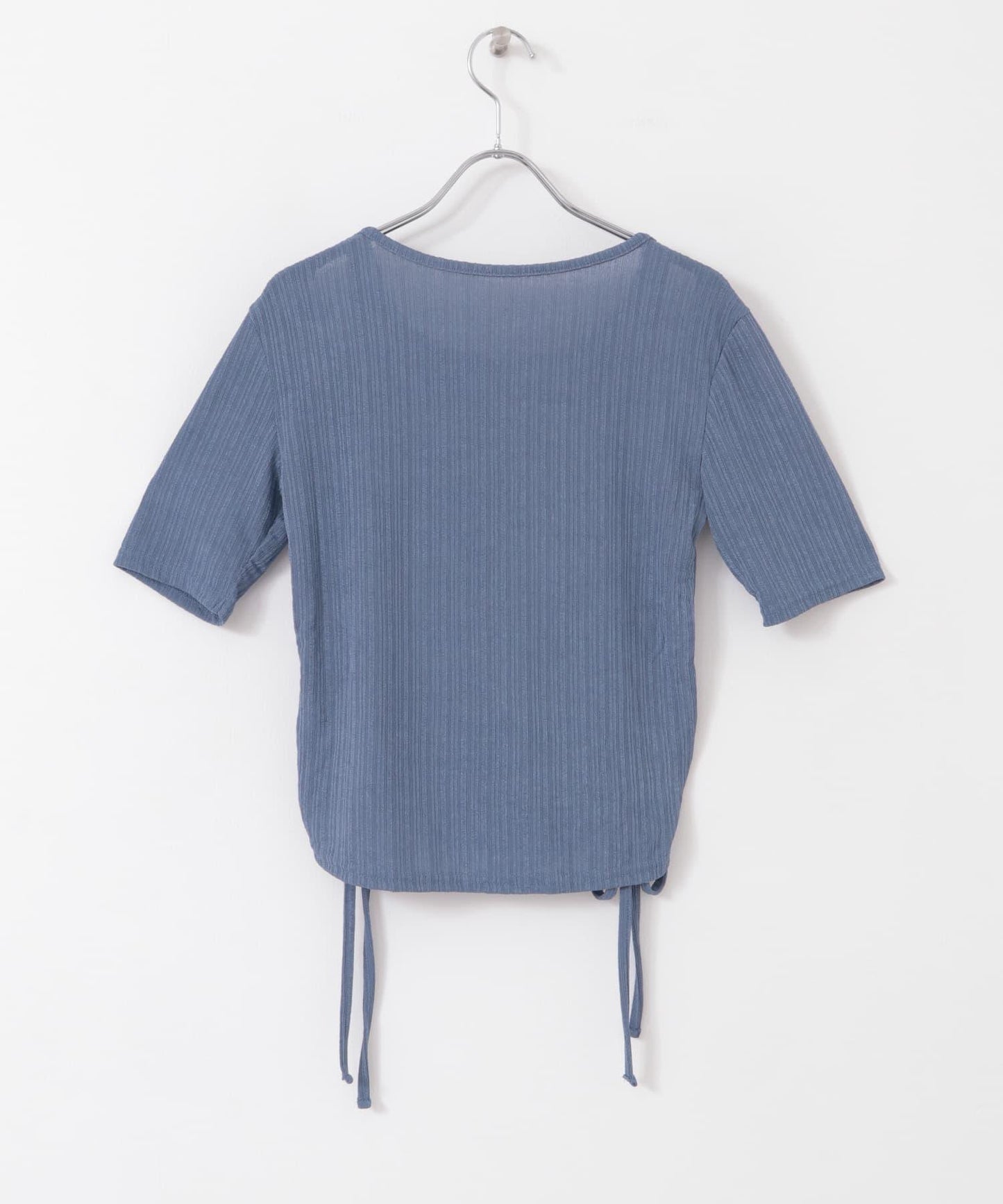 鏤空褶皺上衣（五分袖）