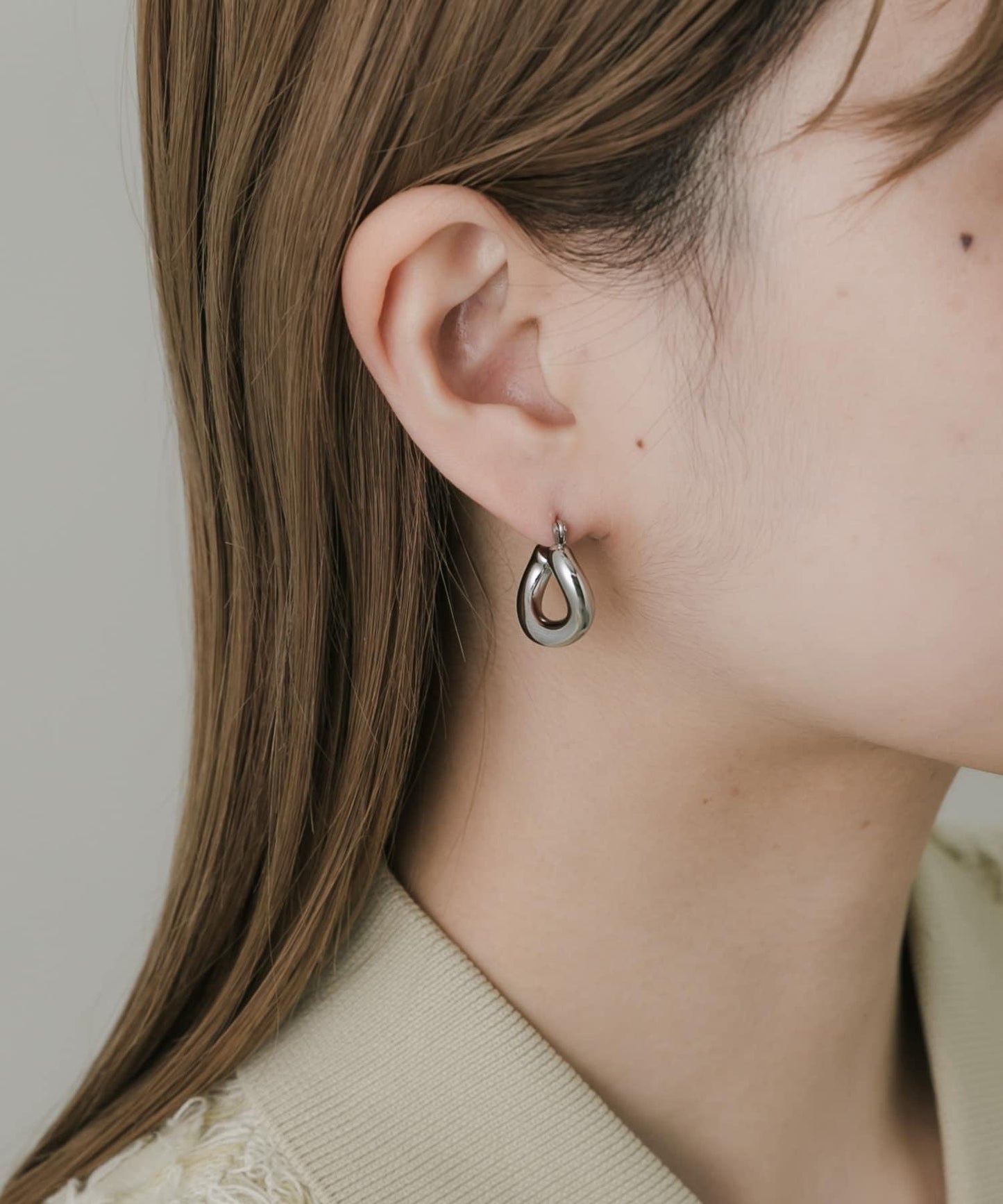 不鏽鋼立體感圓潤圈形耳環