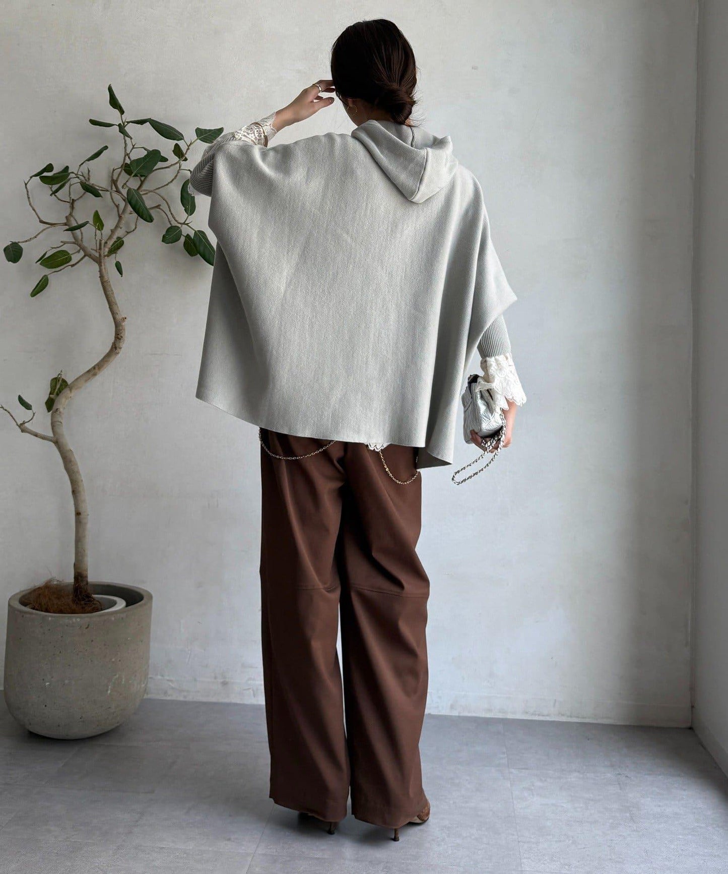 連帽斗篷針織衫