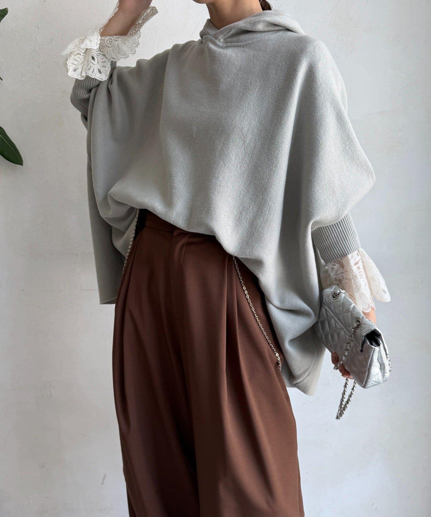 連帽斗篷針織衫