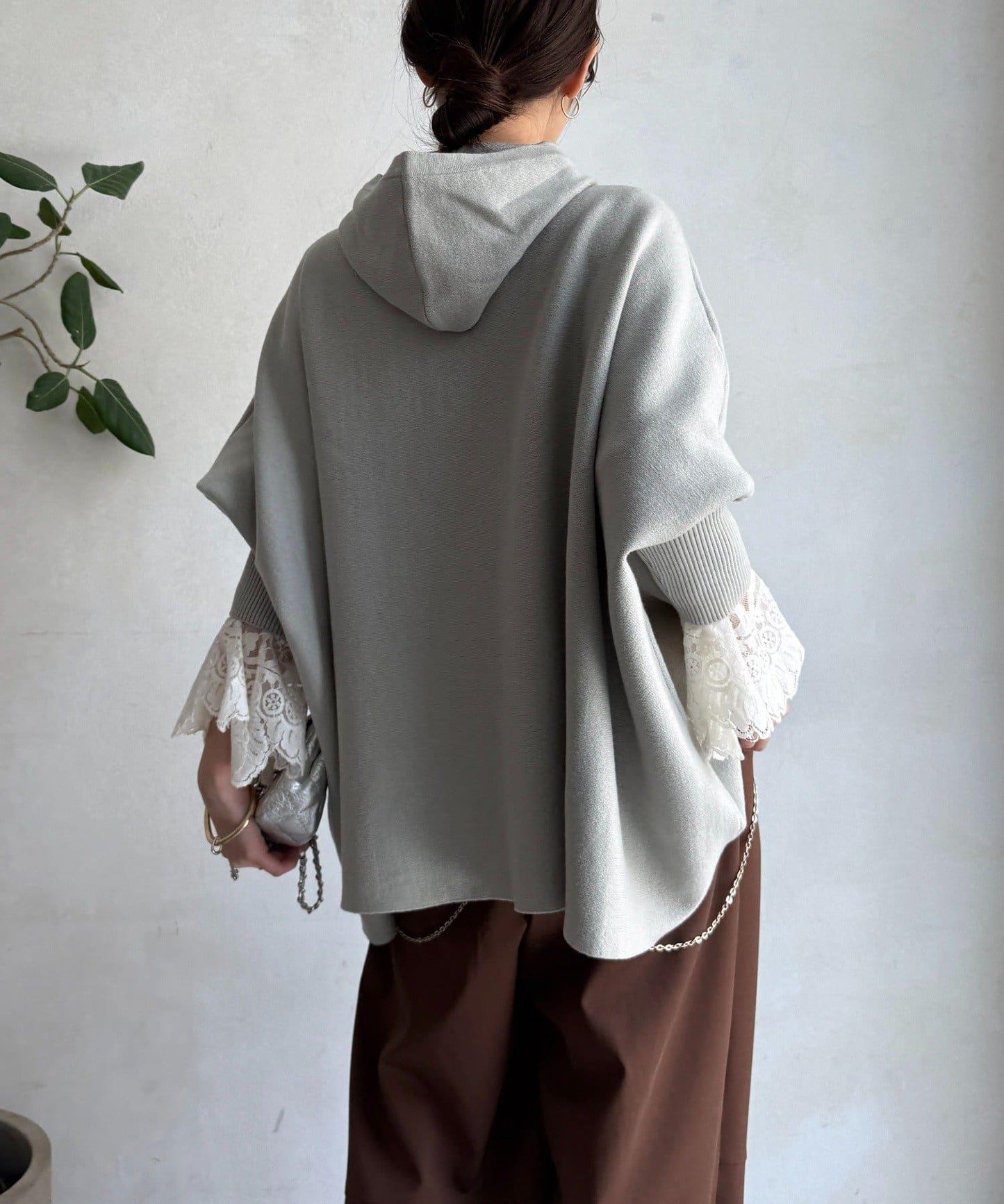 連帽斗篷針織衫