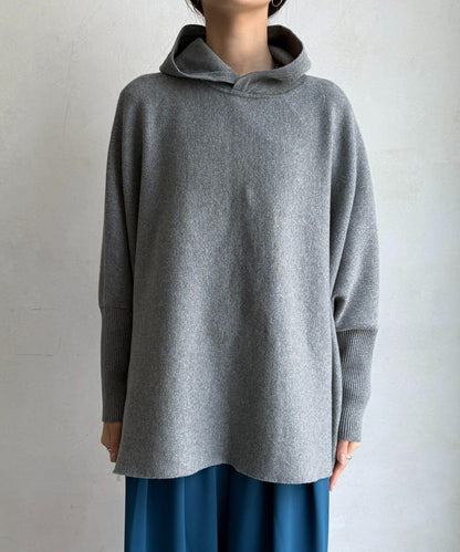 連帽斗篷針織衫