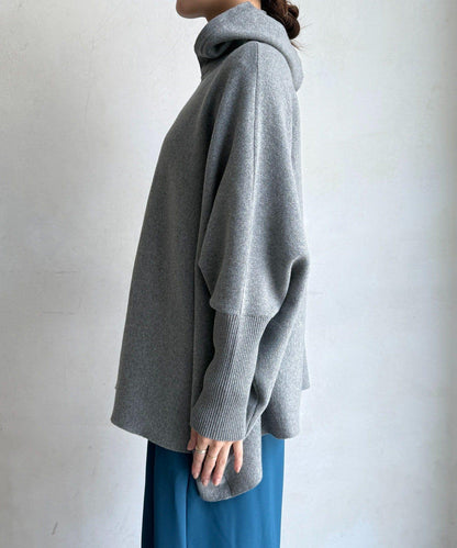 連帽斗篷針織衫