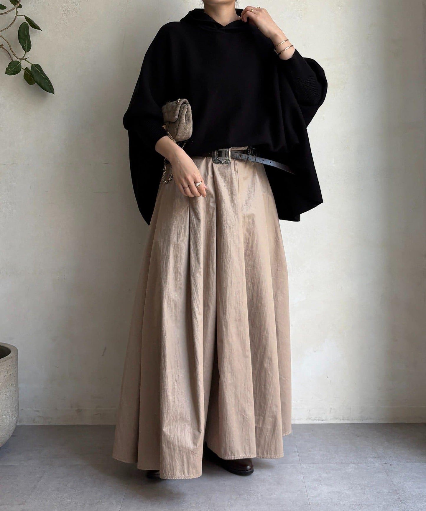 連帽斗篷針織衫