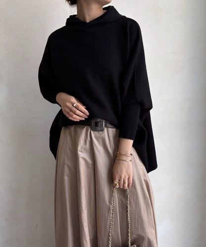 連帽斗篷針織衫