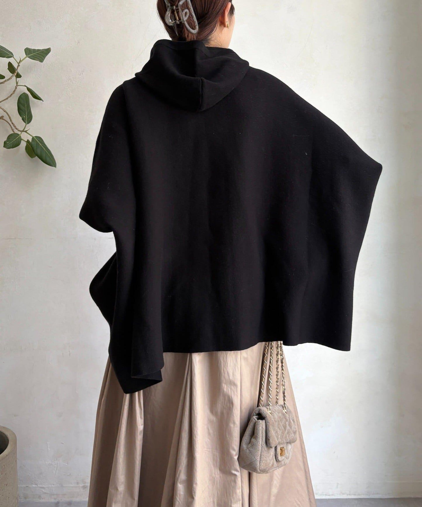 連帽斗篷針織衫