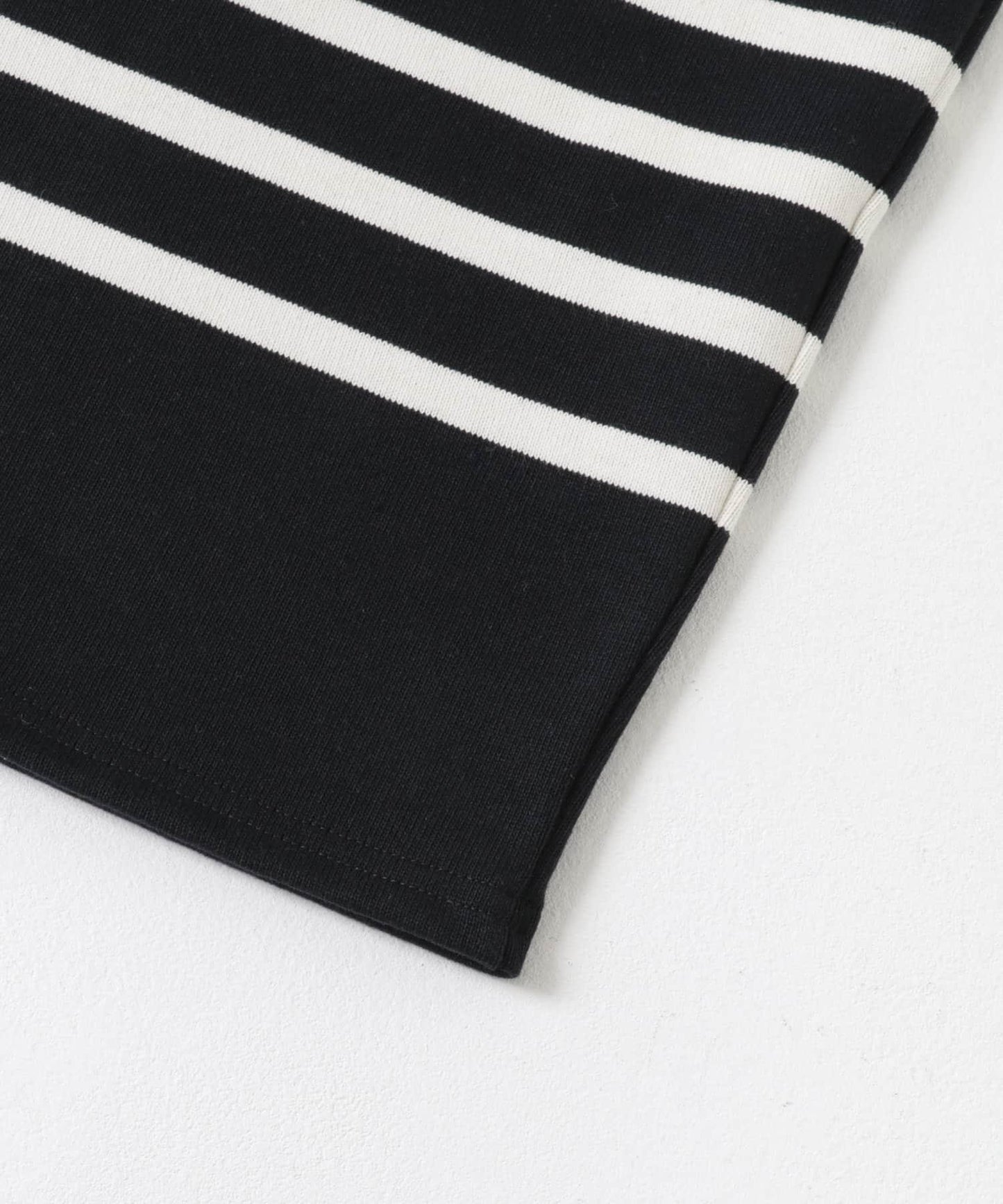 「聯名」Le minor × REVERBERATE × UR 條紋水手衫