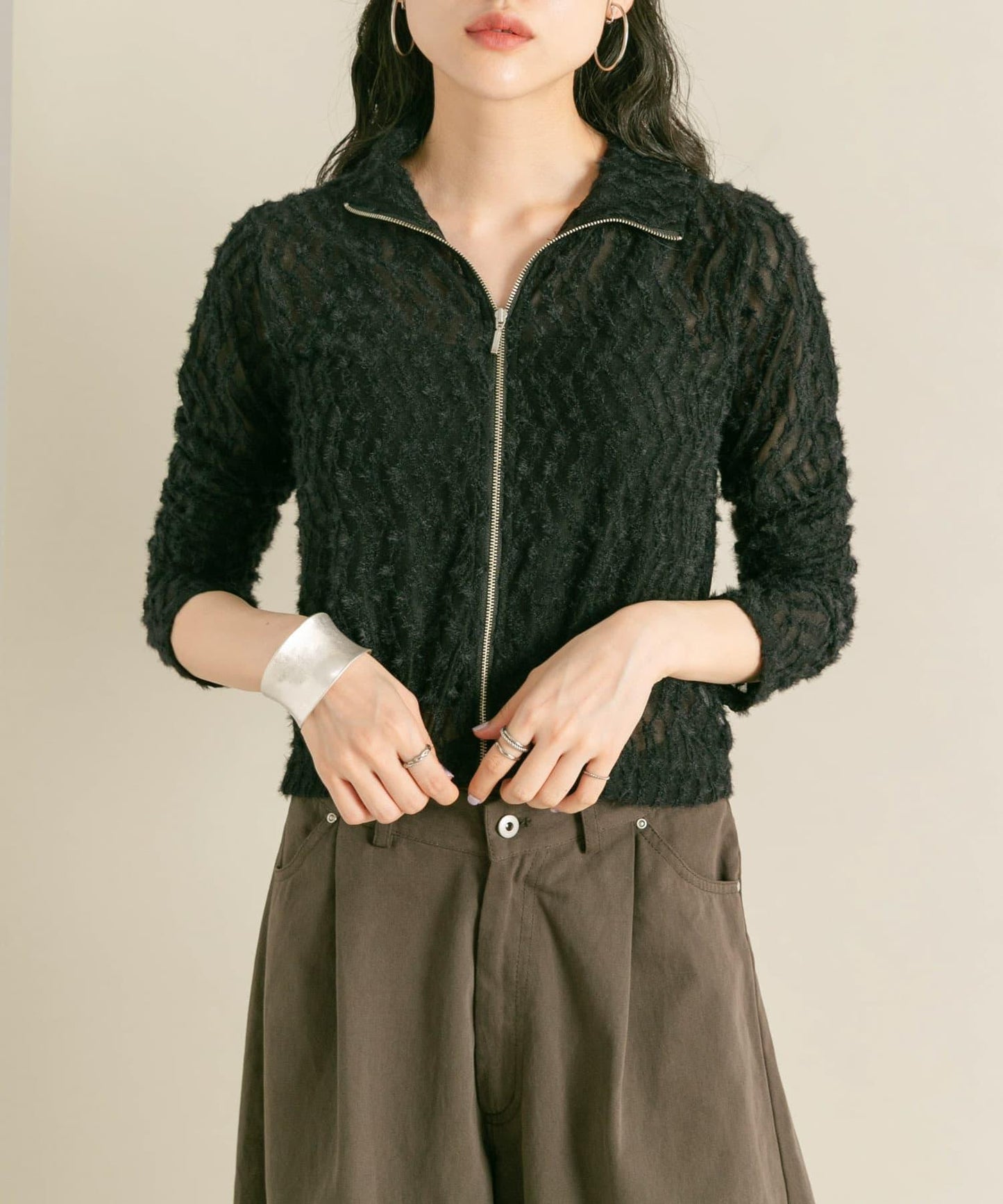 前拉鍊羽毛長袖T恤