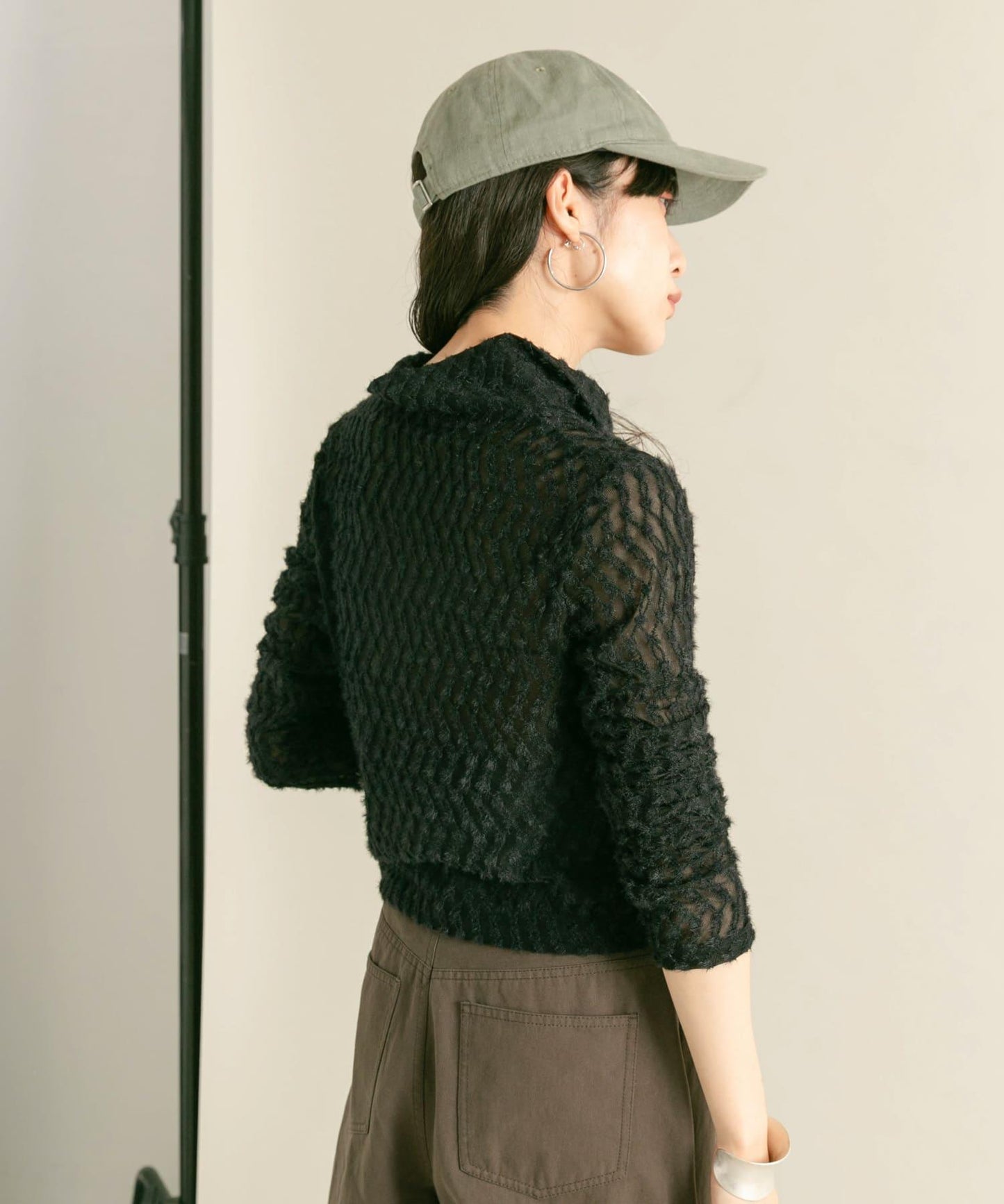 前拉鍊羽毛長袖T恤