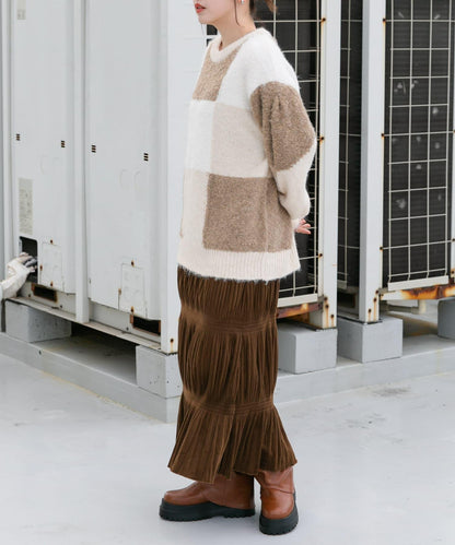 百褶吊帶連衣裙