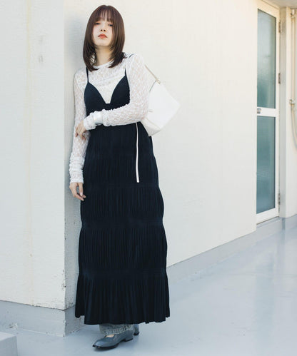 百褶吊帶連衣裙