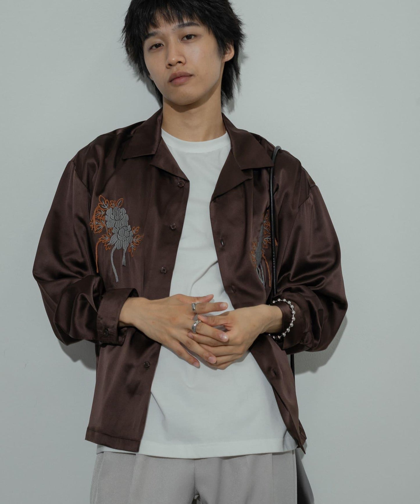 植物刺繡長袖襯衫