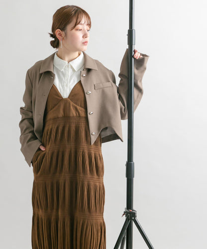 百褶吊帶連衣裙